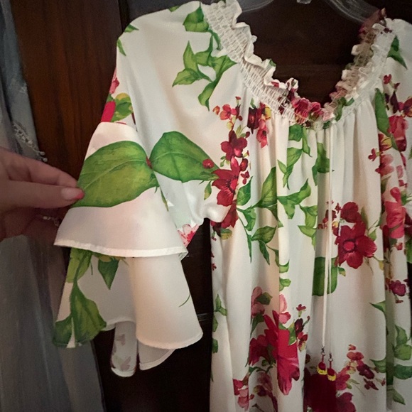 Joseph Ribkoff Ruffled Floral Top - Picture 3 of 6